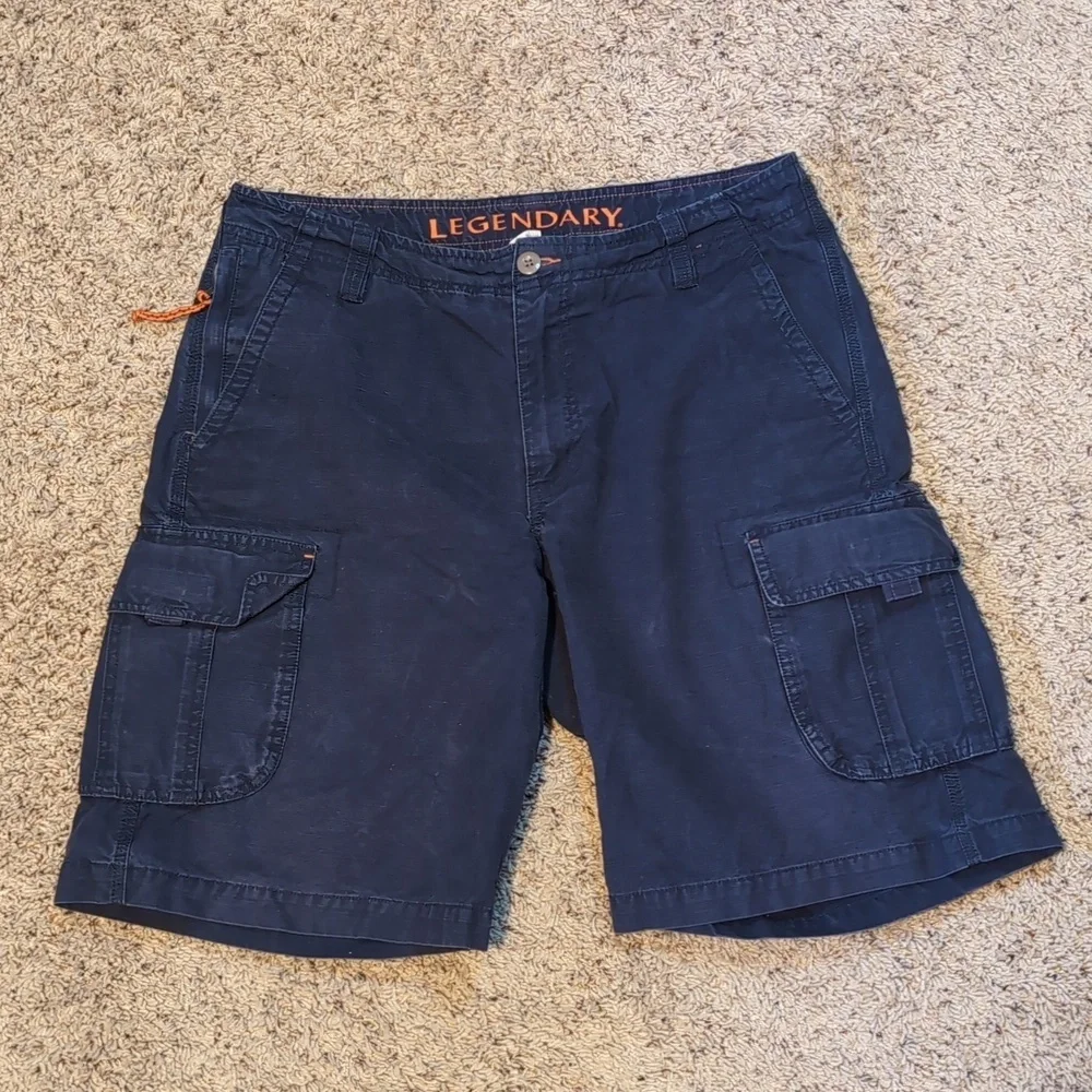 Legendary Whitetails NAVY Cargo Shorts Sz 34